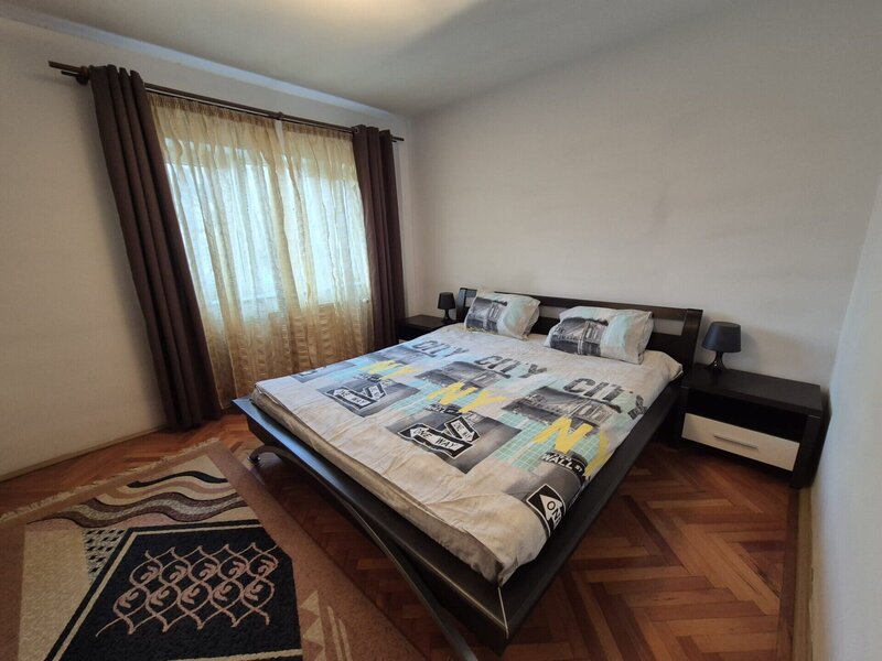 Drumul Taberei, Afi Cotroceni, ap. cu 2 camere de inchiriat.